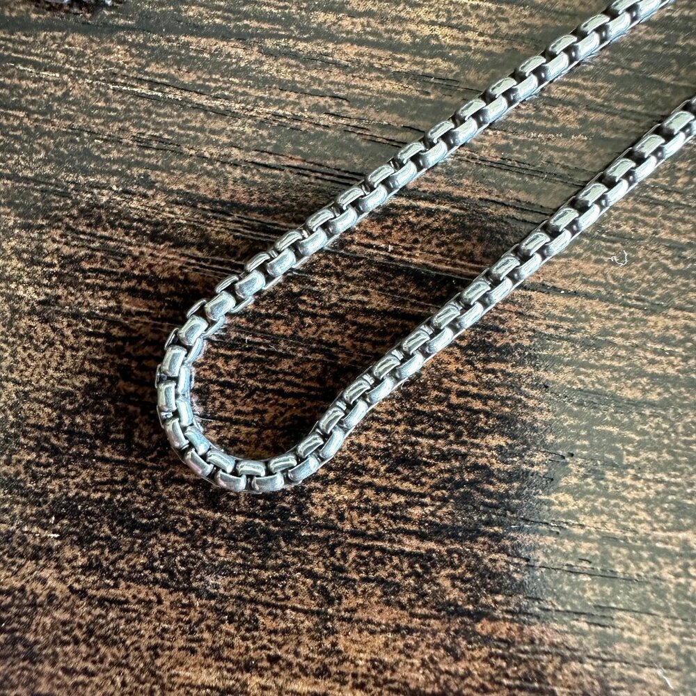 David Yurman Small Box Chain Necklace - 2.7mm - 22" - Picture 3 of 10
